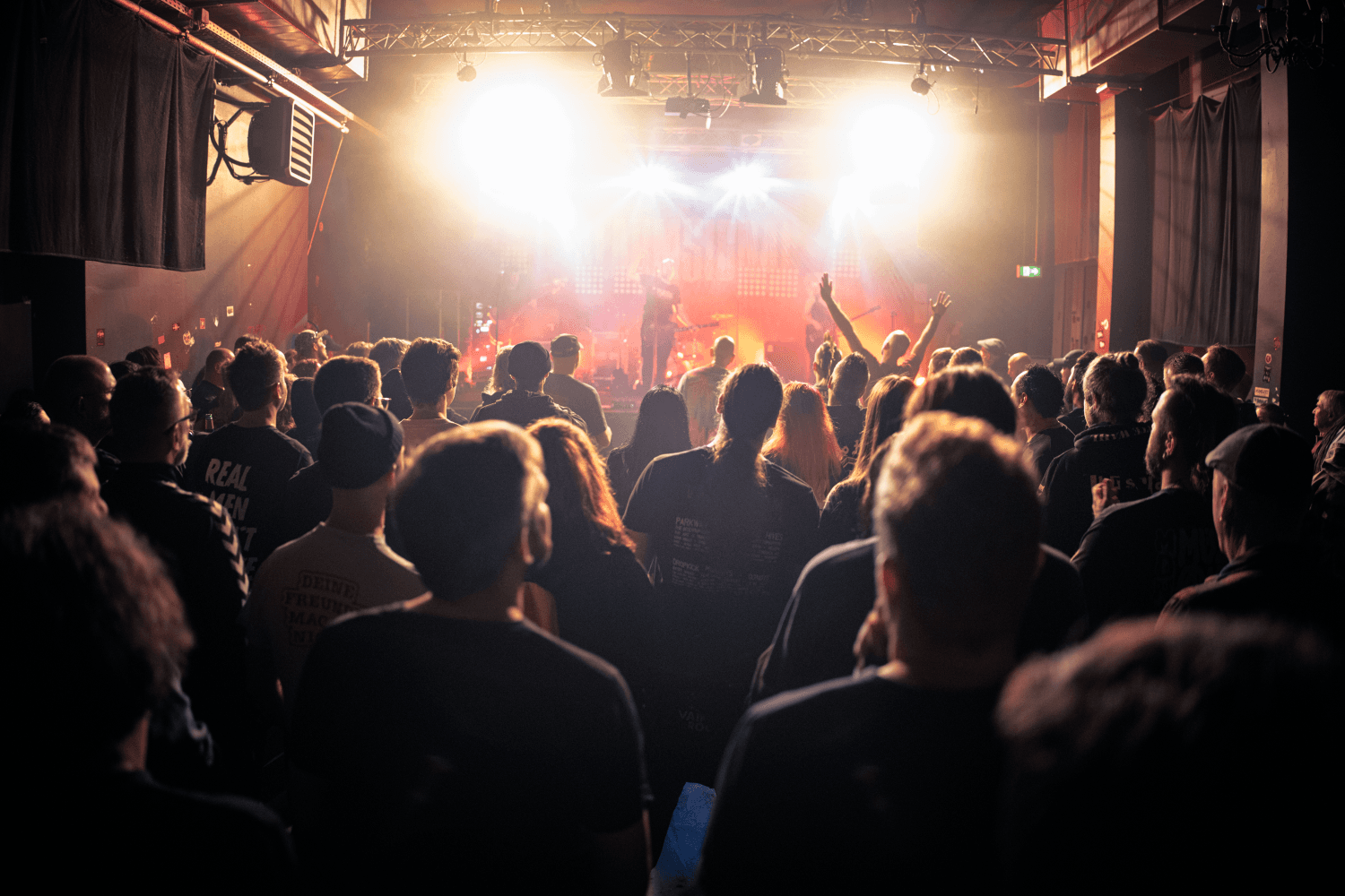 Dorfterror live